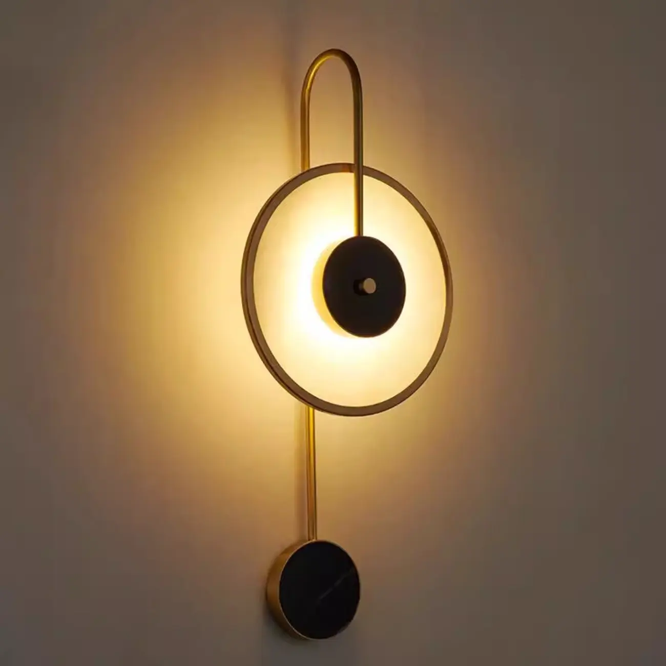 Elegant Metal Circular Ring Gold Wall Sconce Image - 1 | homeyfad